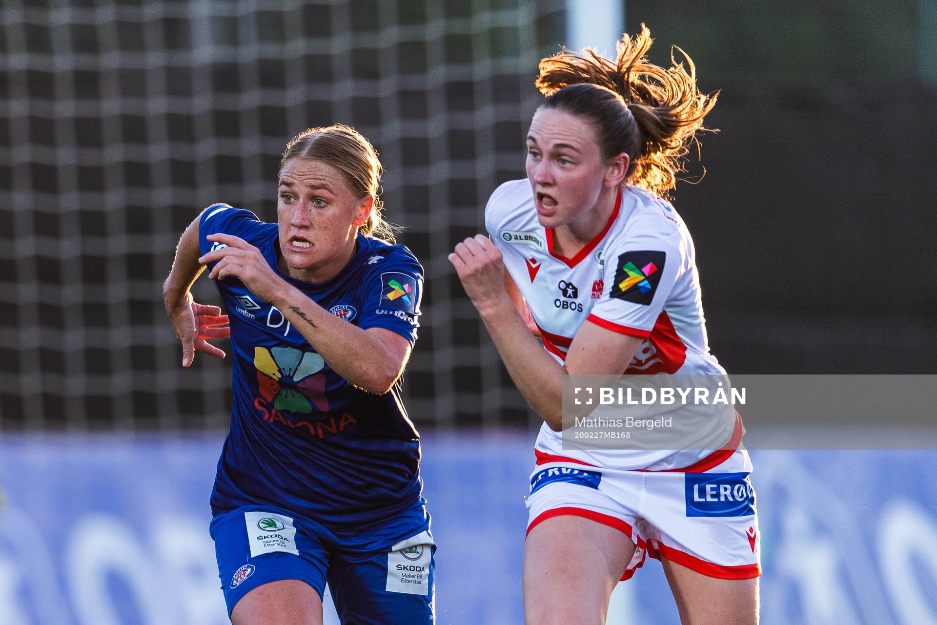 Catherine Joan Bott of Vålerenga and Vilde Hasund of