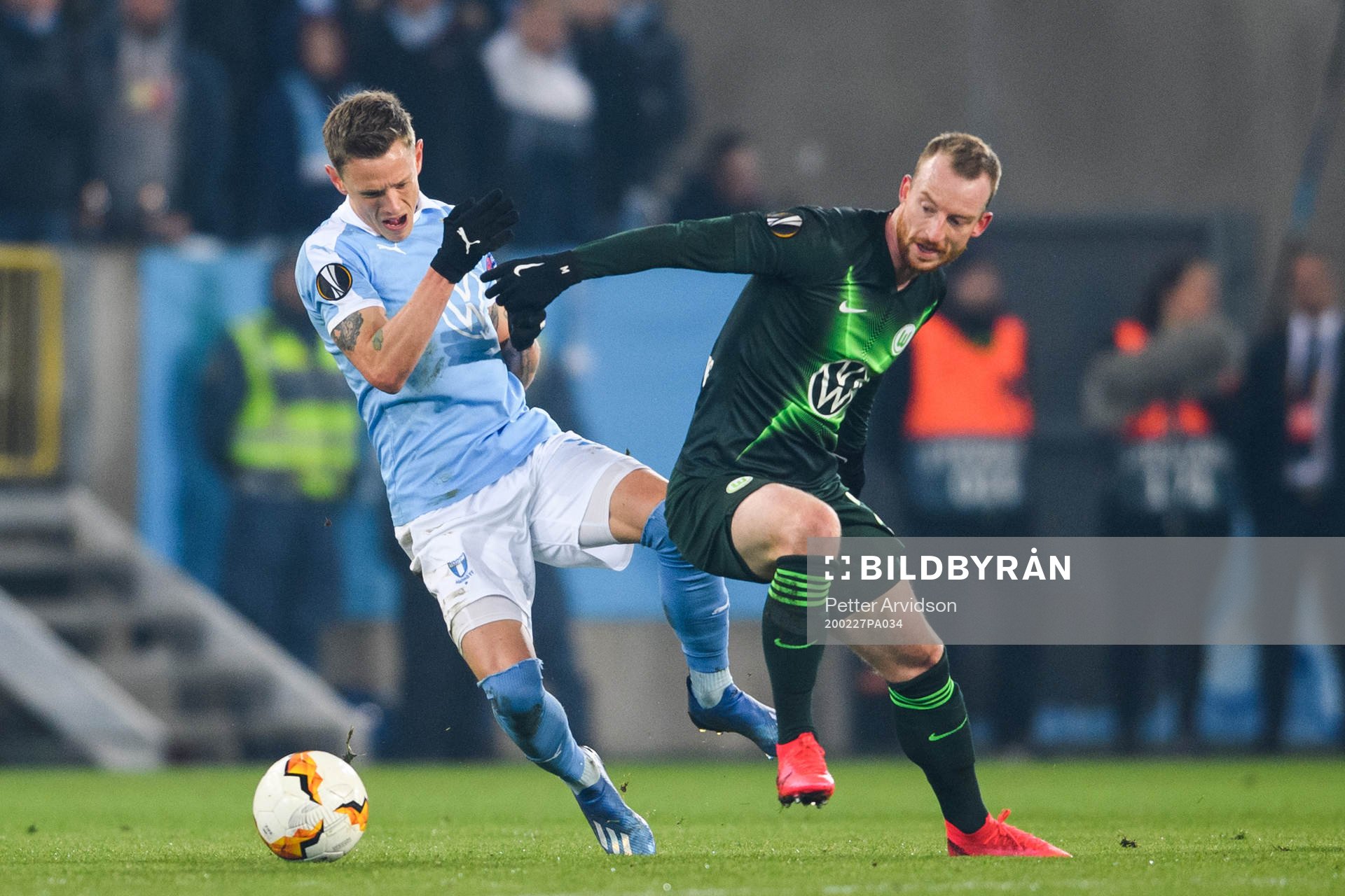 Sören Rieks of Malmö FF and Josip Brekalo of Wolfsburg