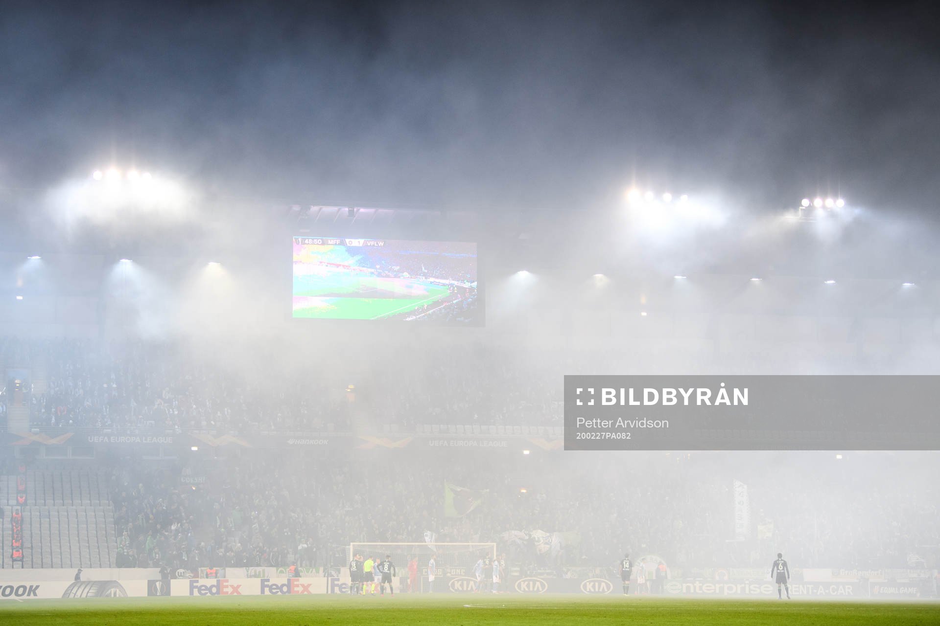 Smoke from flares