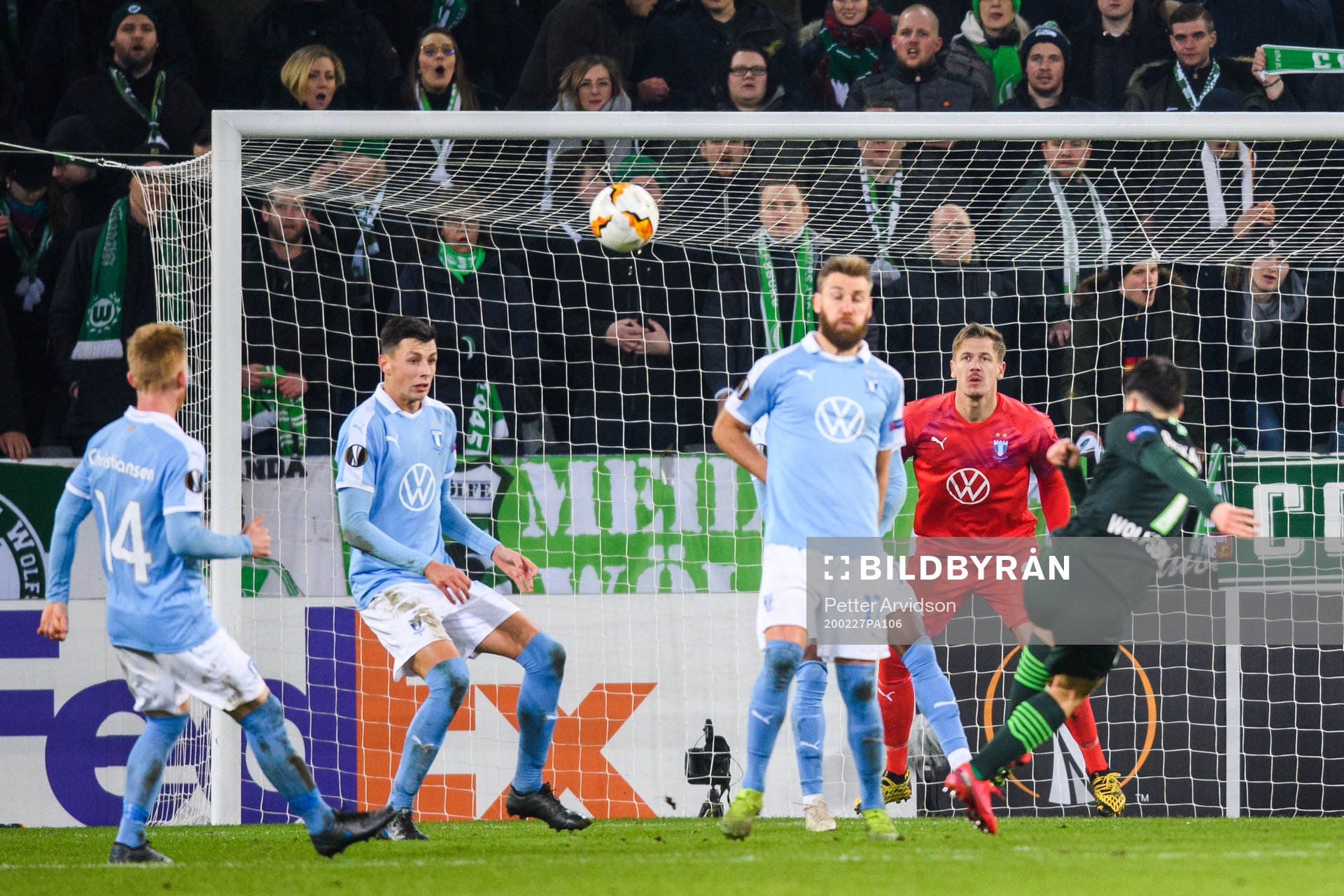 Goalkeeper Johan Dahlin of Malmö FF