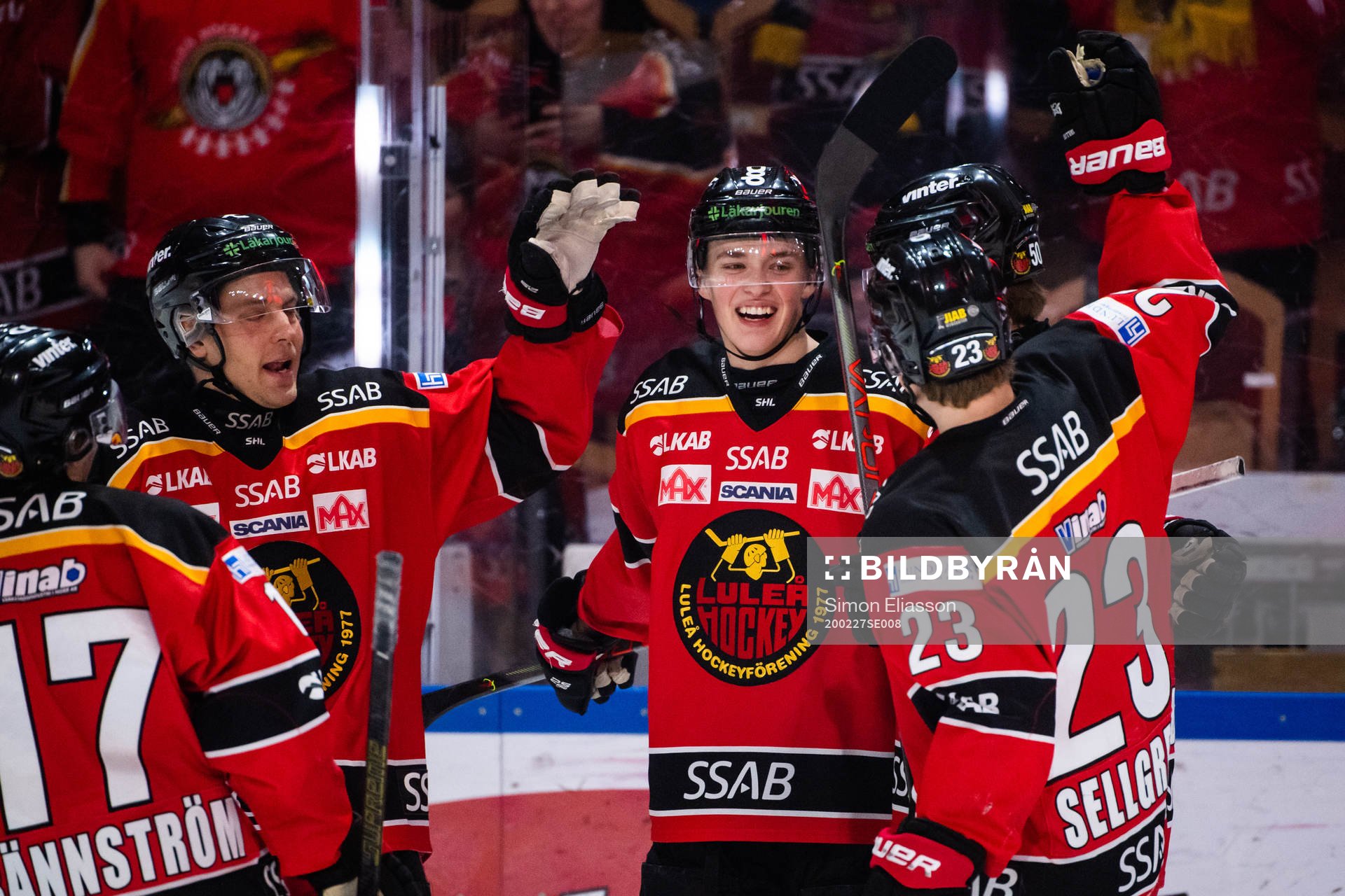 Luleås Noel Gunler jublar med lagkamrater