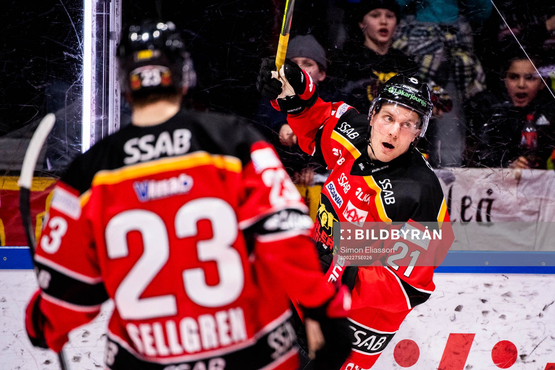 Luleås Juhani Tyrväinen jublar