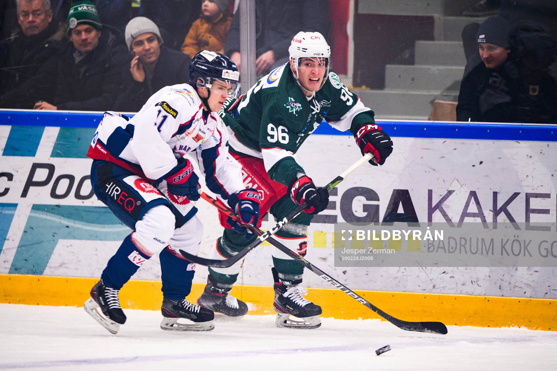 Halmstads Erik Åhlén och Väsbys Lubomir Fetkovic