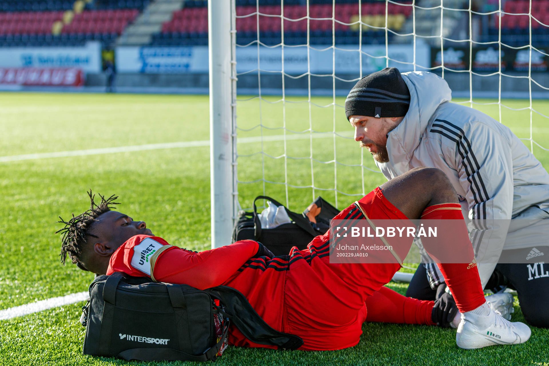 Östersunds Jordan Attah Kadiri  har ont