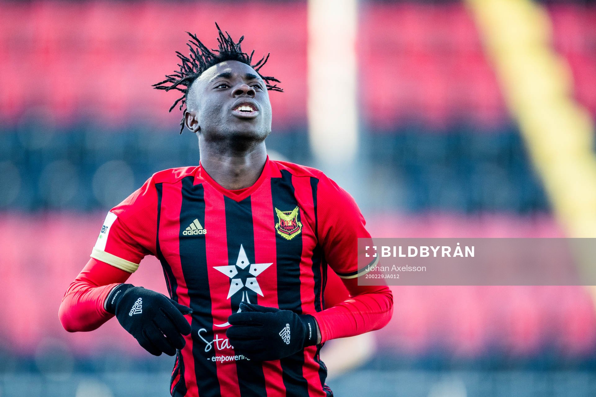 Östersunds Jordan Attah Kadiri  jublar efter 4-0 under fotbollsmatchen i Svenska Cupen mellan Östersund och Gais den 29 Februari 2020 i Östersund.