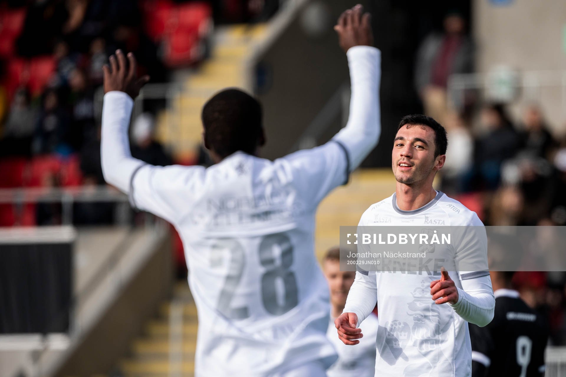 IFK Göteborgs Giorgi Kharaishvili jublar