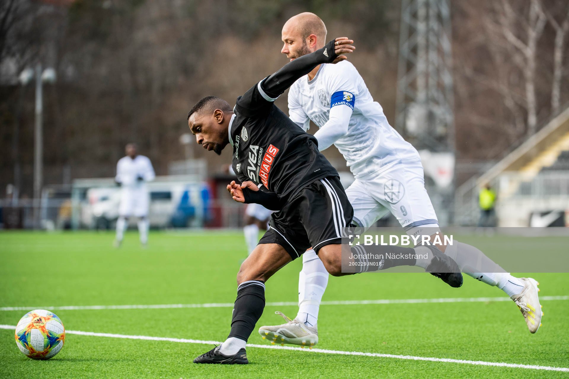 Sollentunas Dida Rashidi och IFK Göteborgs Robin Söder