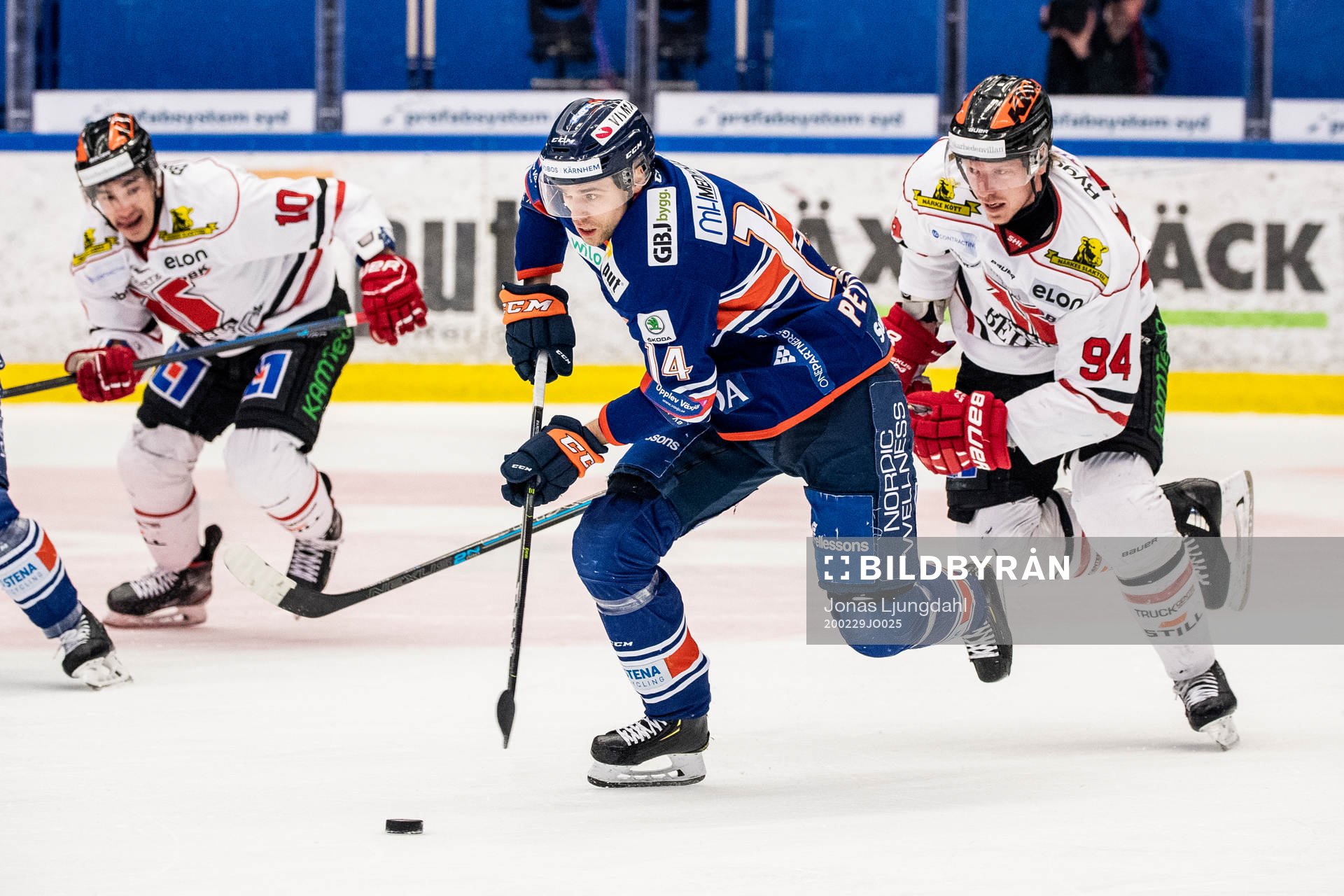 Växjös Emil Pettersson och Örebros Ryan Stoa