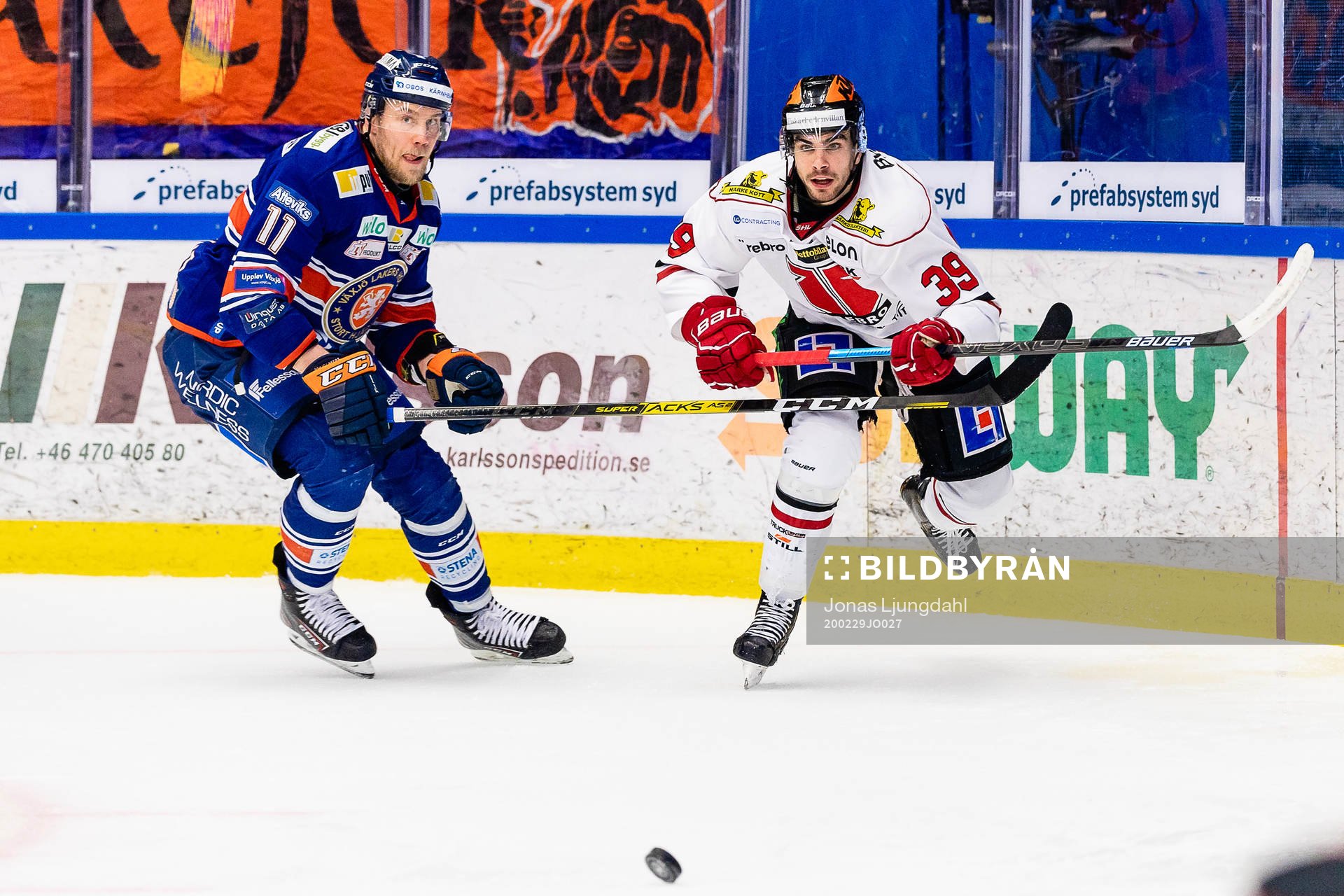 Växjös Ilari Melart  och Örebros Jordan Boucher