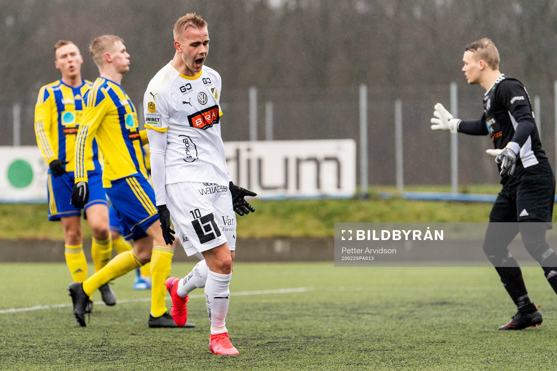 Häckens Jasse Tuominen reagerar