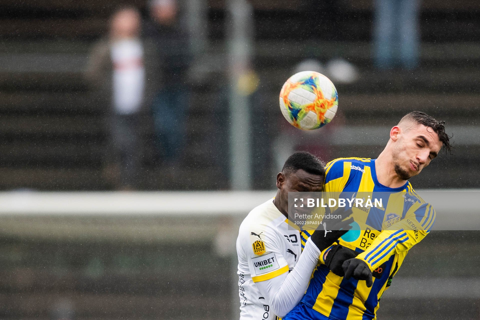 Häckens Godswill Ekpolo och Eskilsminnes Gjenis Zeqiri