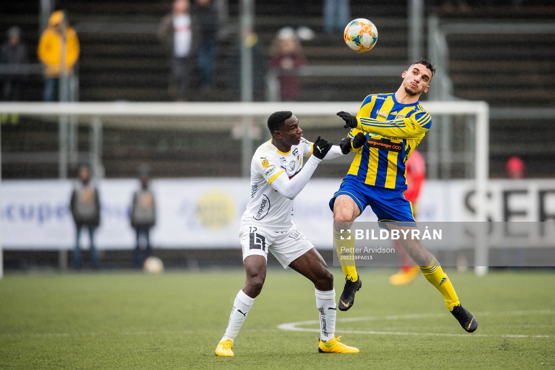 Häckens Godswill Ekpolo och Eskilsminnes Gjenis Zeqiri