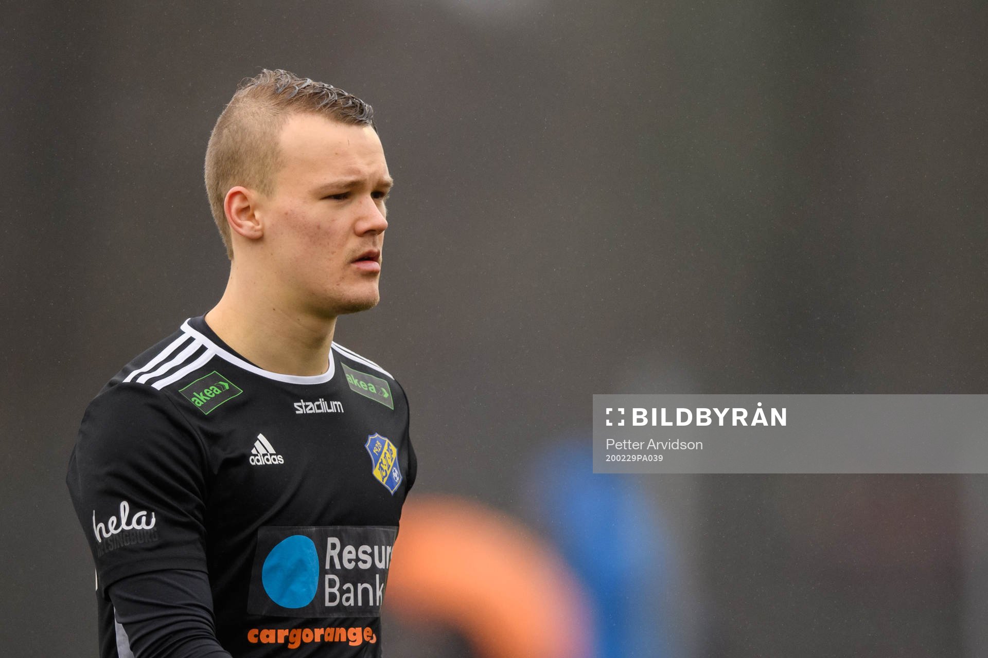 Eskilsminnes målvakt Adam Larsson under fotbollsmatchen i Svenska Cupen mellan Eskilsminne och Häcken den 29 februari 2020 i Helsingborg.