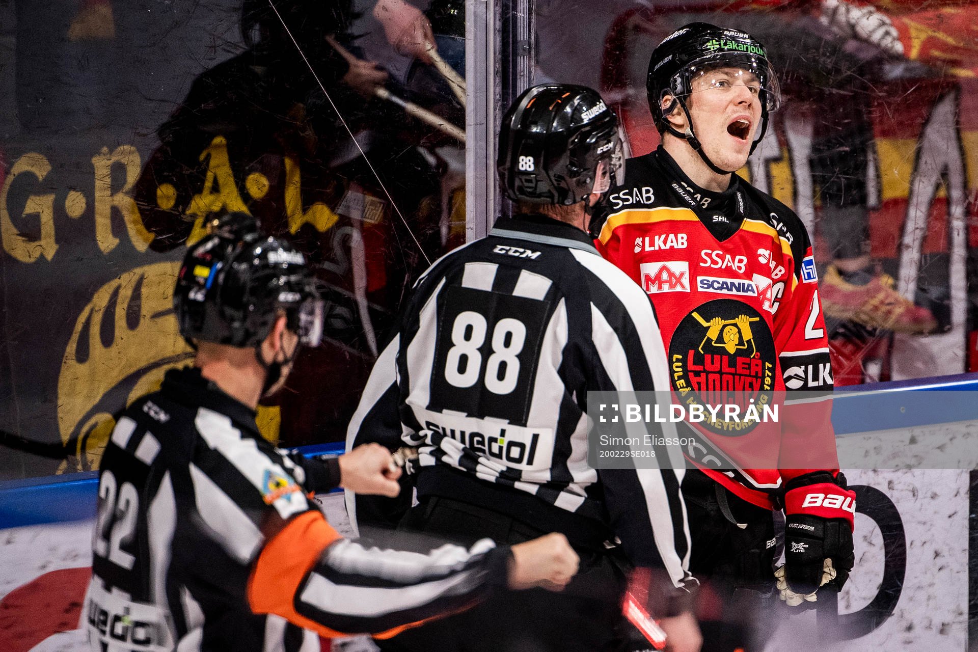 Luleås Erik Gustafsson reagerar