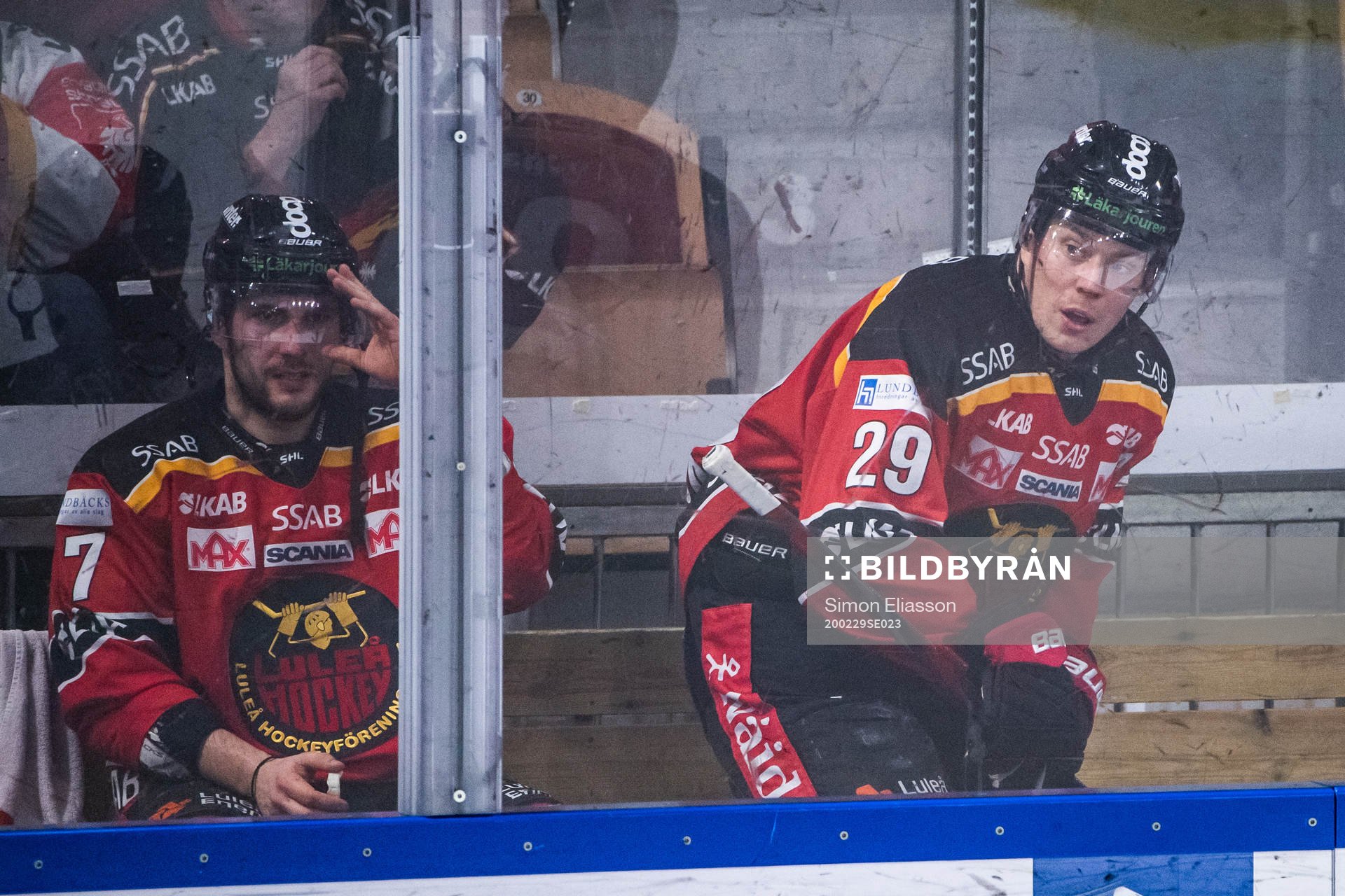 Luleås Konstantin Komarek och Erik Gustafsson i