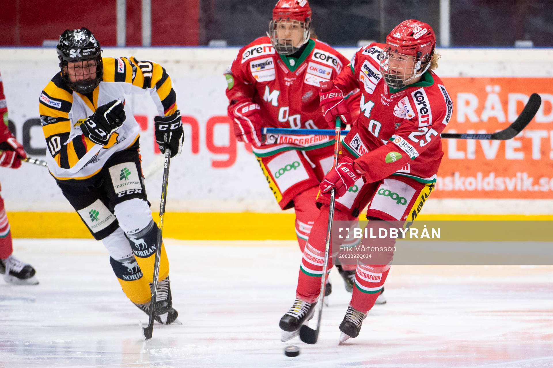 Skellefteås Ellen Lövgren och Modos Maja Grundström