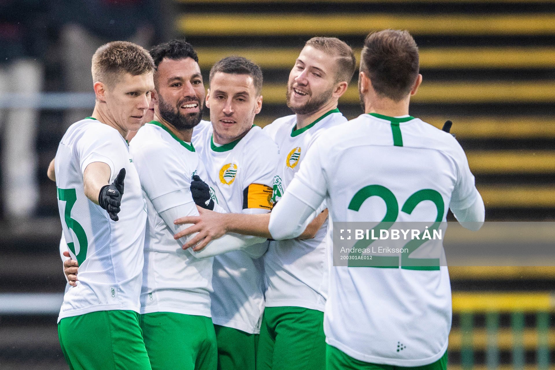 Hammarbys Imad Khalili jublar med Aron Johannsson, Jeppe