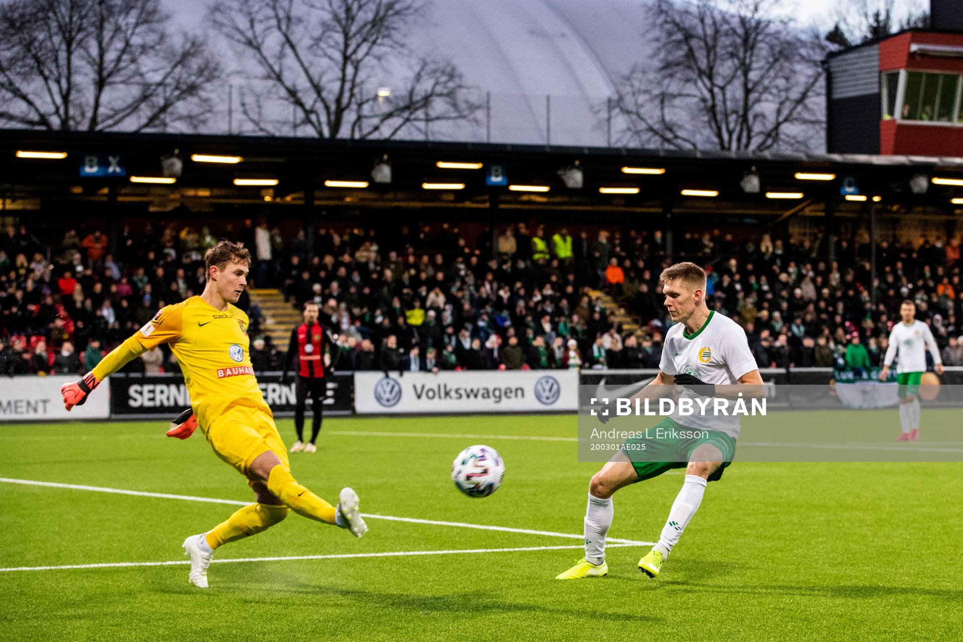 Brommapojkarnas målvakt Jonas Olsson Hammarbys Aron