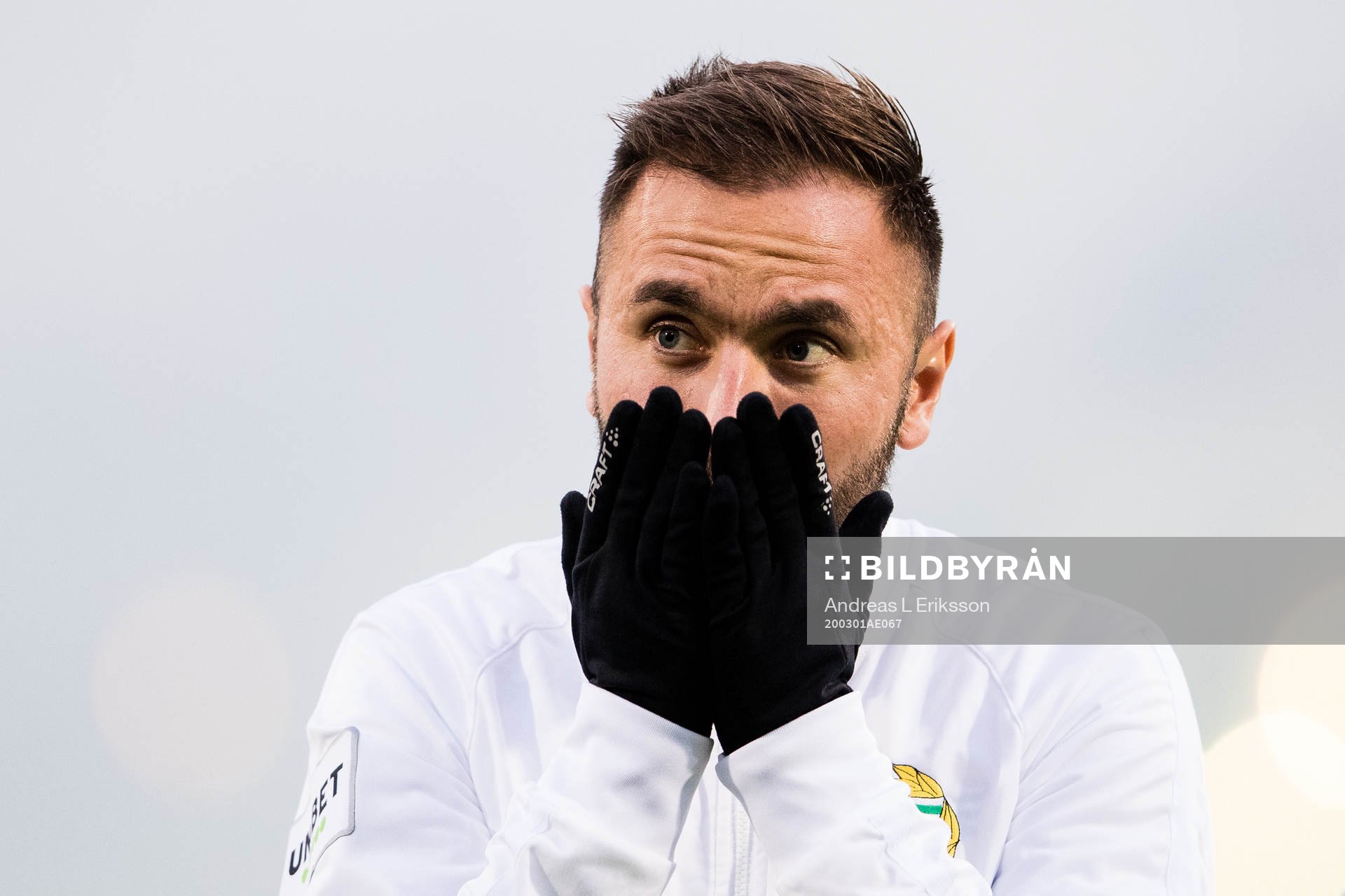 Hammarbys Muamer Tankovic innan fotbollsmatchen i Svenska