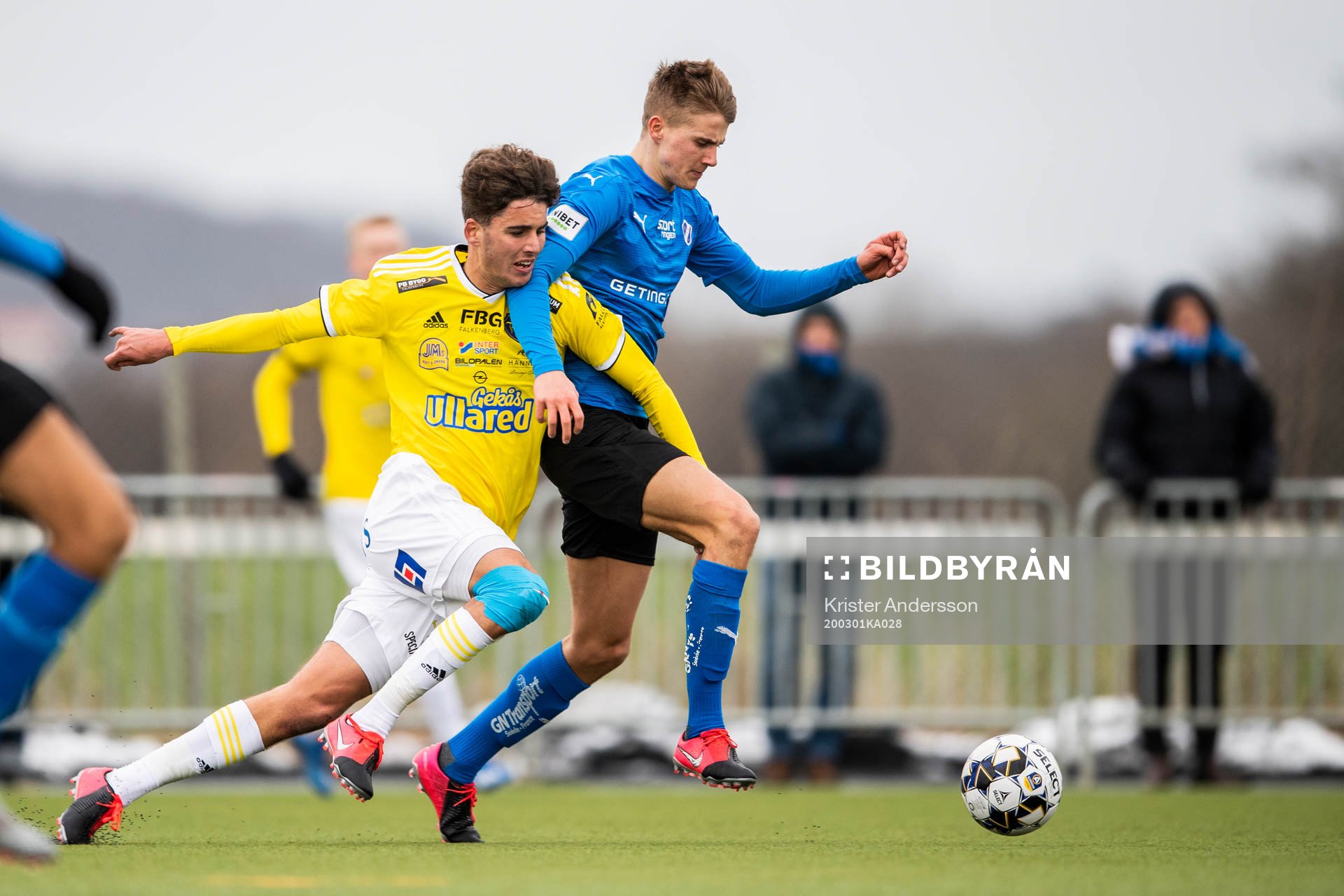 Falkenbergs Matthew Garbett och Halmstads Erik Ahlstrand