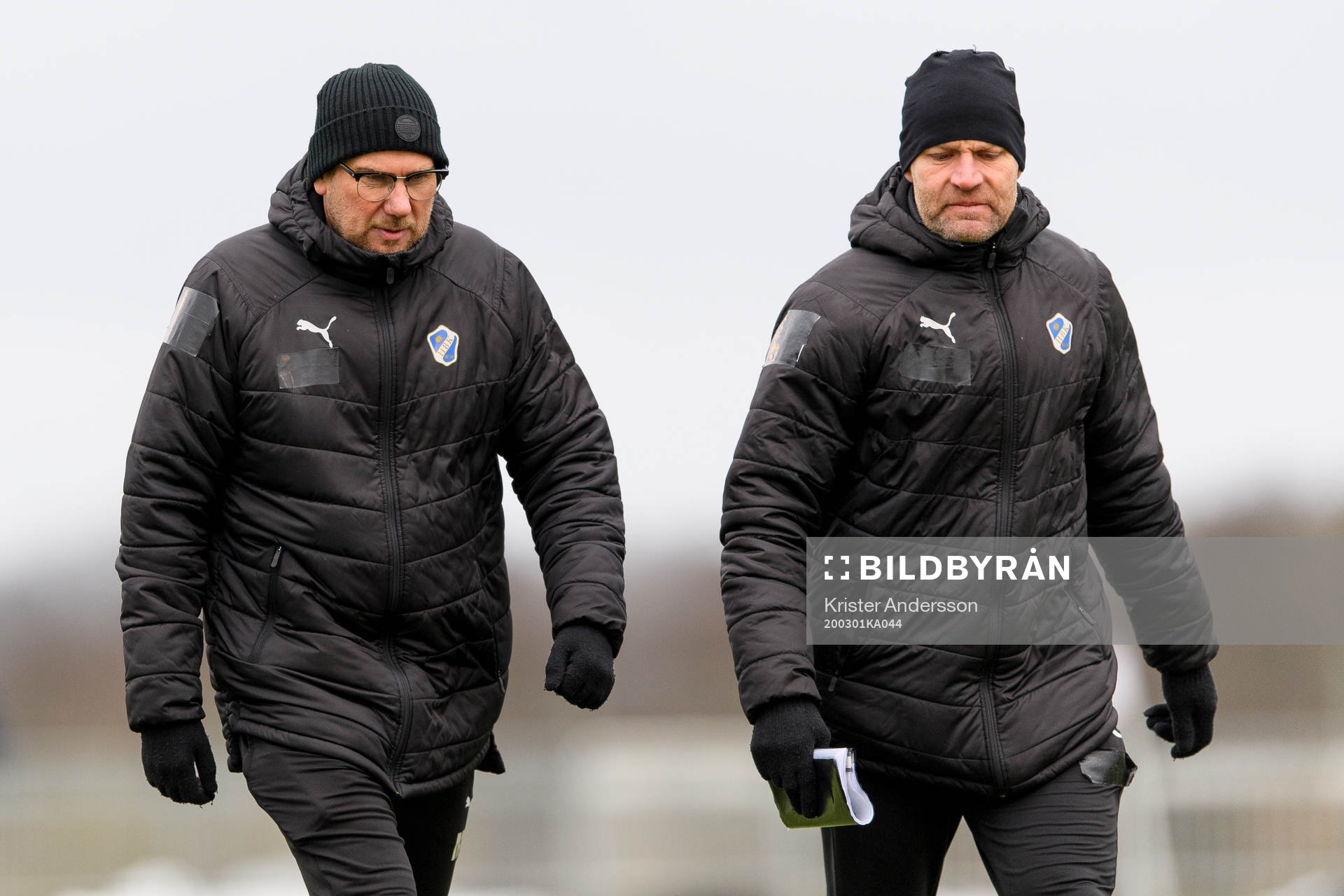 Halmstads tränare Magnus Haglund och assisterande tränare