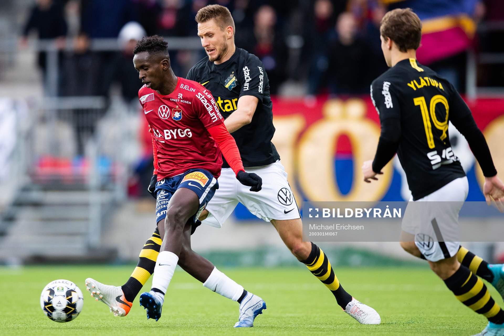 Örgrytes Mohamed Said Adan och AIKs Karol Mets