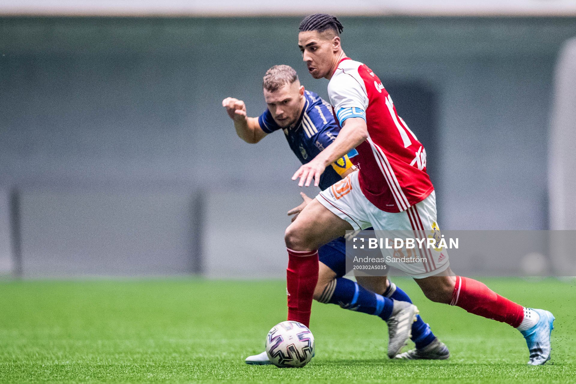 Sandvikens Emil Bellander och Djurgårdens Jesper Karlström