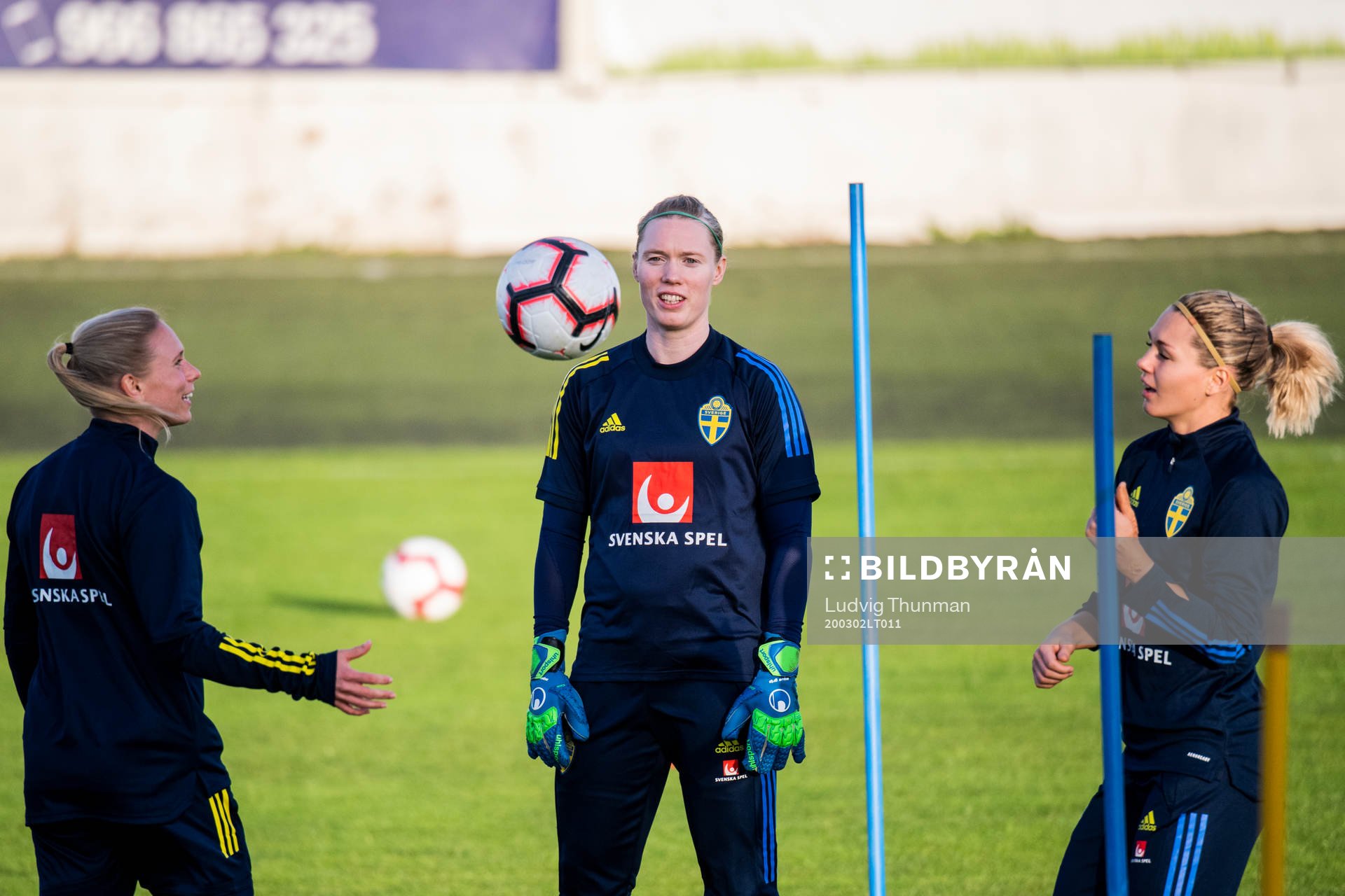 Jonna Andersson, goalkeeper Hedvig Lindahl and goalkeeper