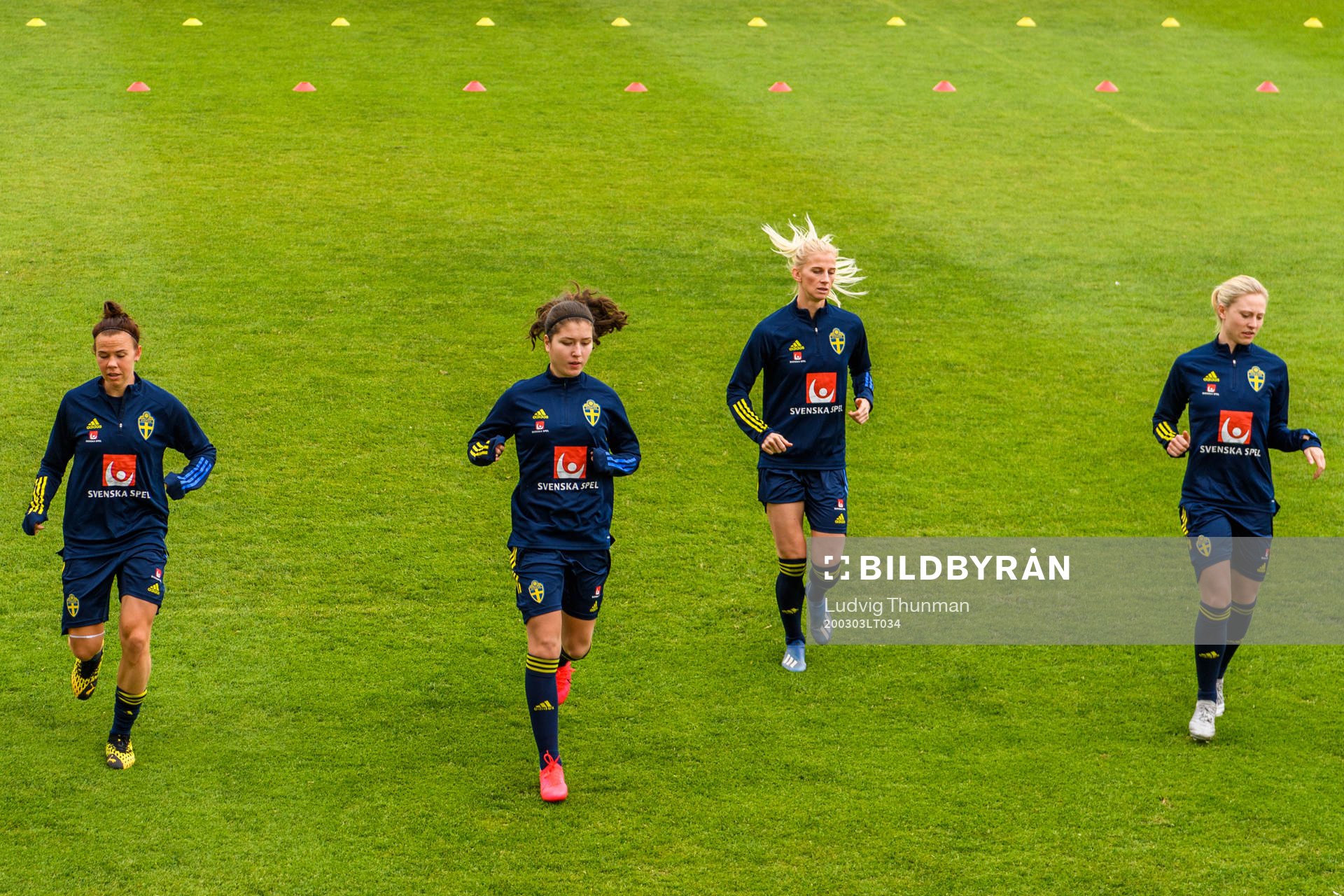Jessica Samuelsson, Loreta Kullashi, Sofia Jakobsson and
