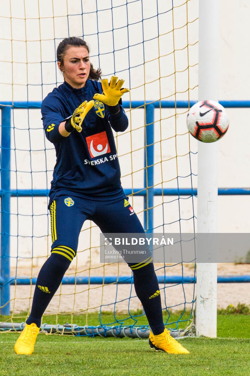 Goalkeeper Zecira Musovic
