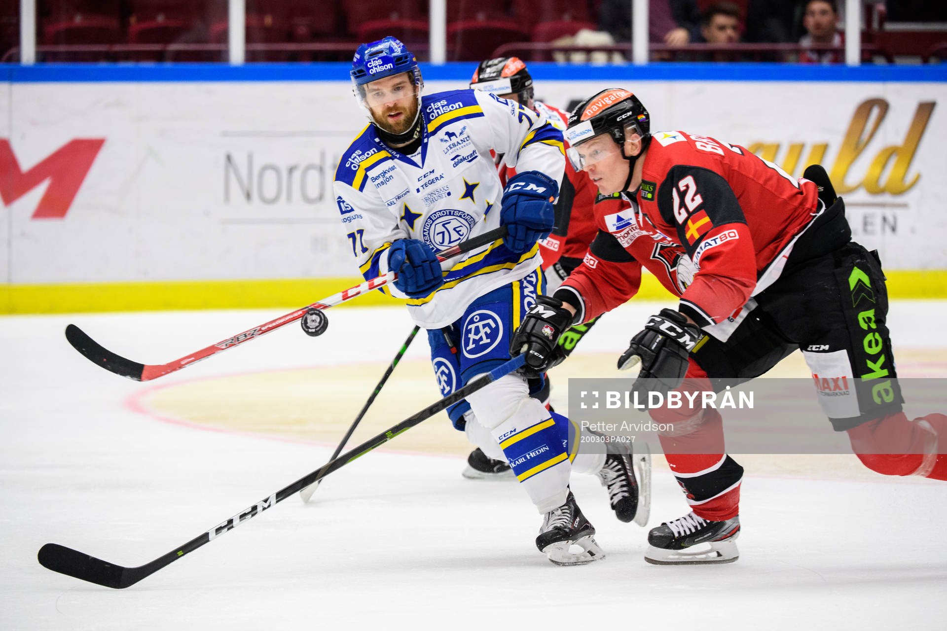 Leksands Spencer Abbott och Malmö Redhawks Lars Bryggman