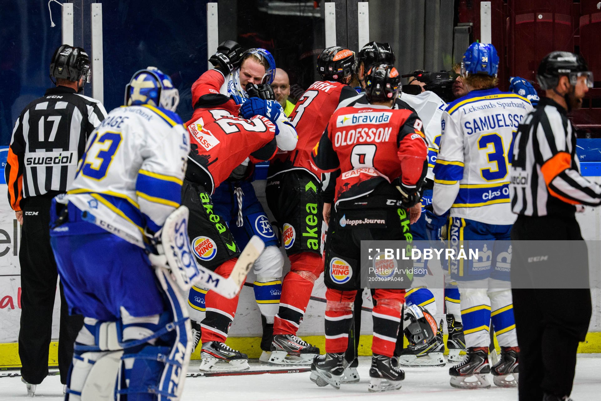 Leksands Daniel Gunnarsson och Malmö Redhawks Lars