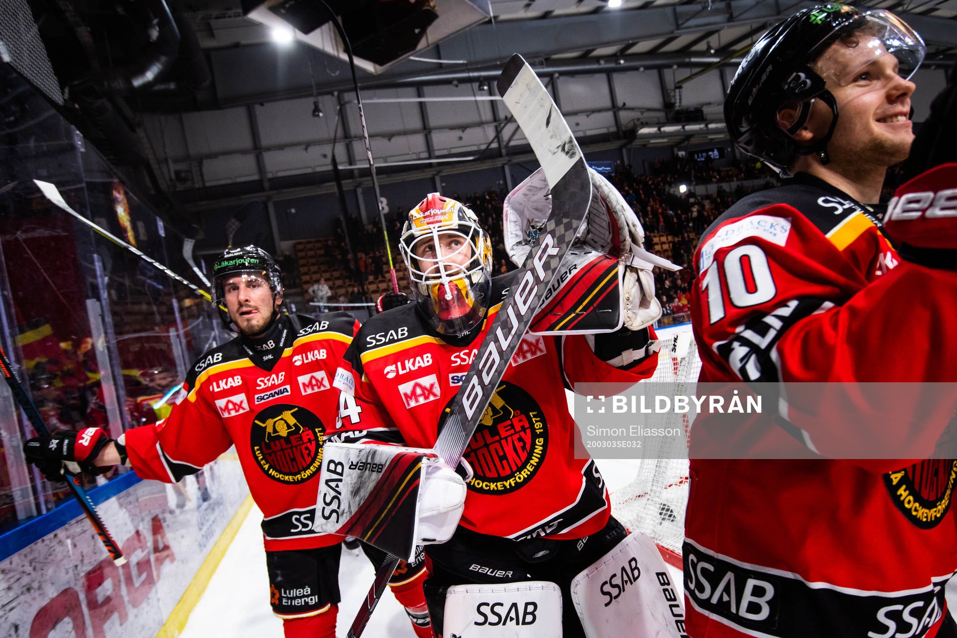Luleås målvakt Joel Lassinantti jublar