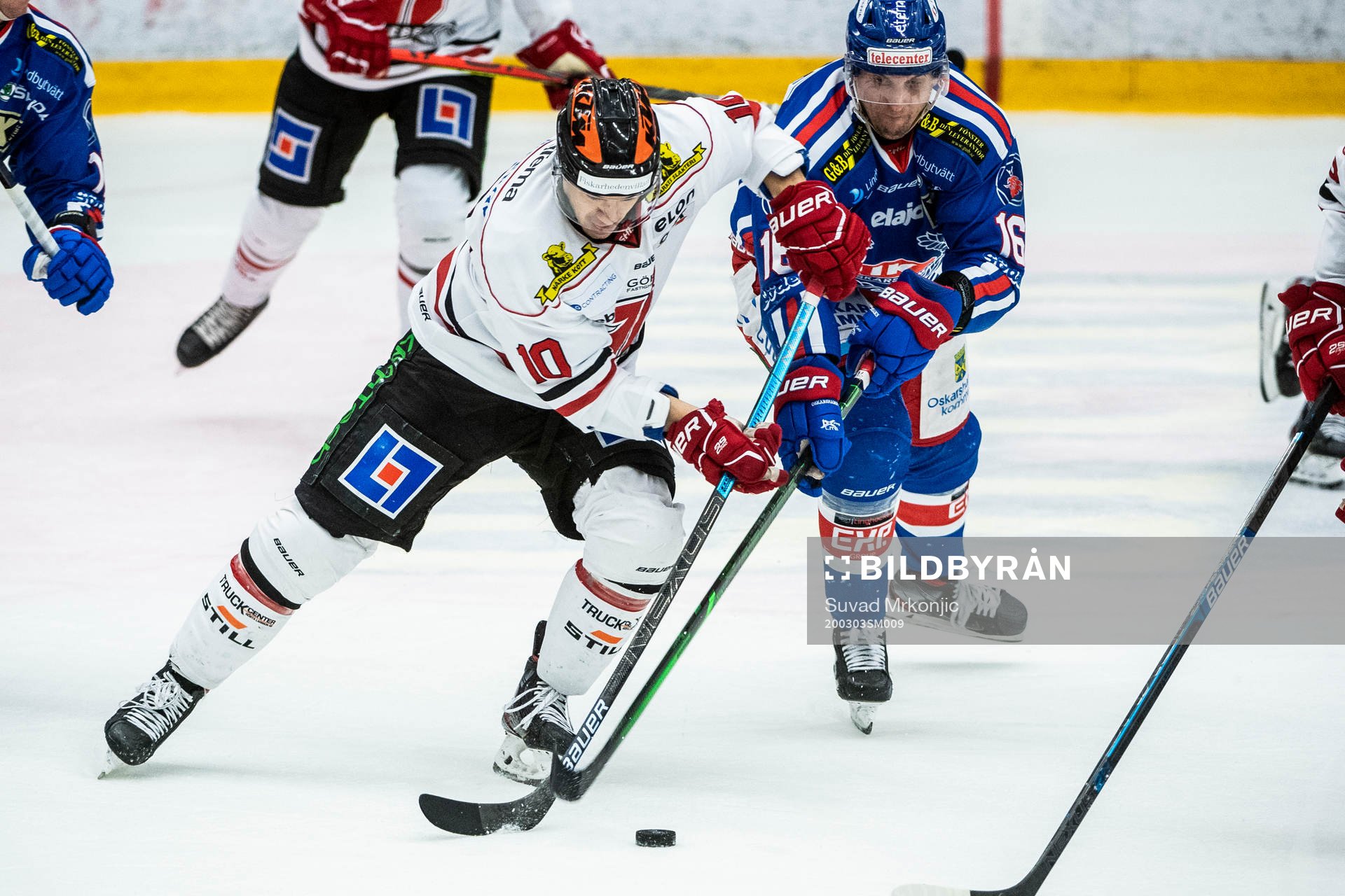 Örebros Shane Harper och Oskarshamns Arsi Piispanen
