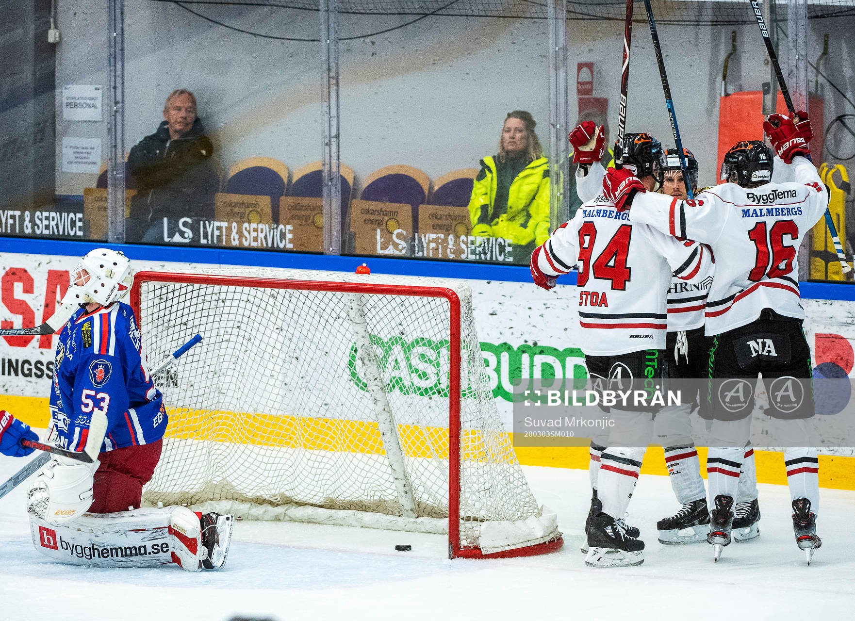 Örebros Ryan Stoa jublar