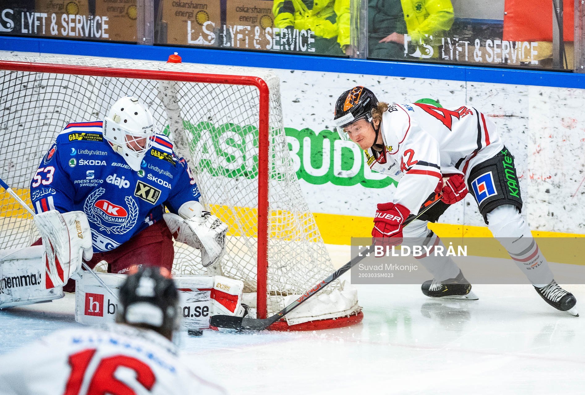 Oskarshamns målvakt Daniel Rosengren och Örebros Robin