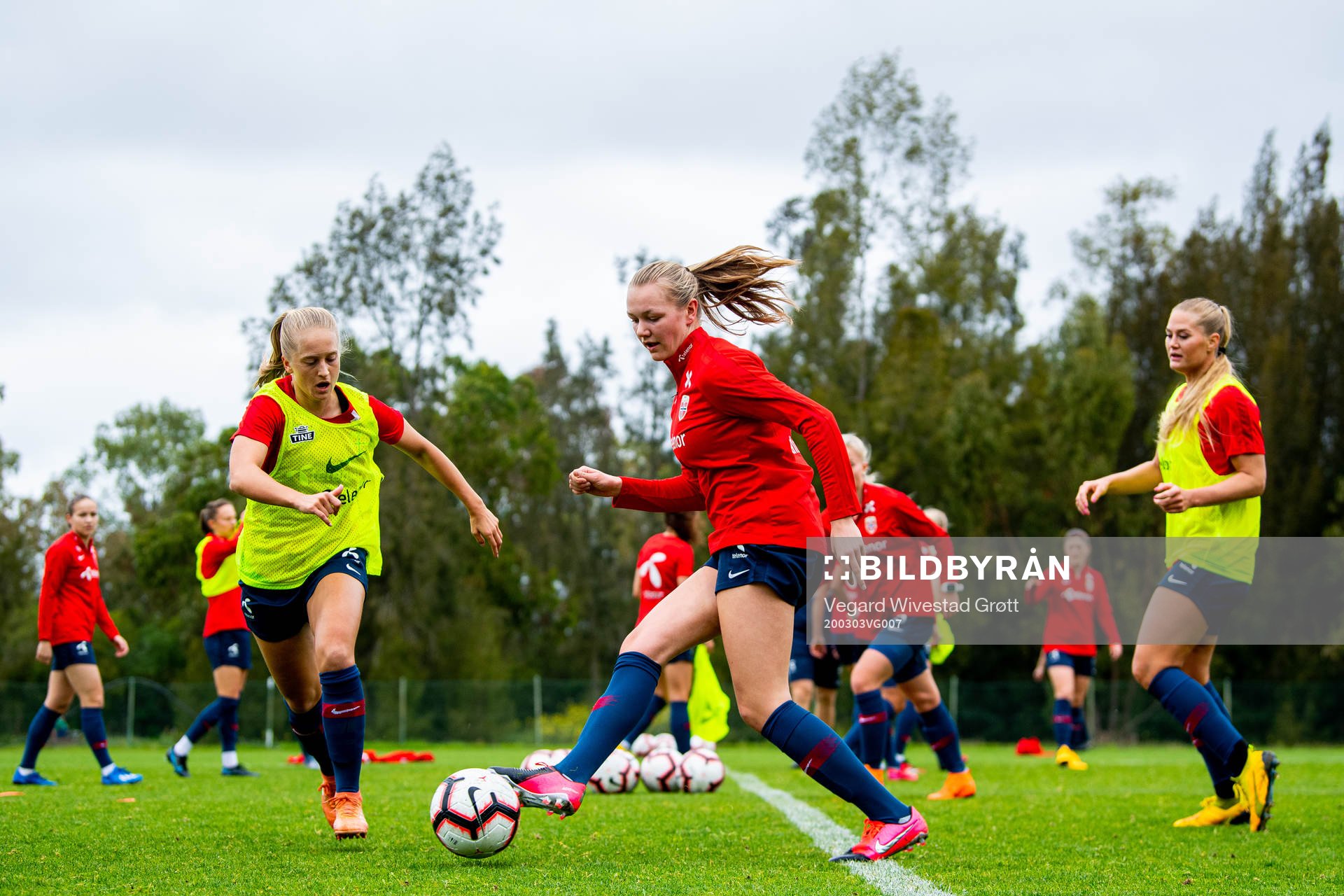 Amalie Eikeland and Frida Leonhardsen Maanum of the