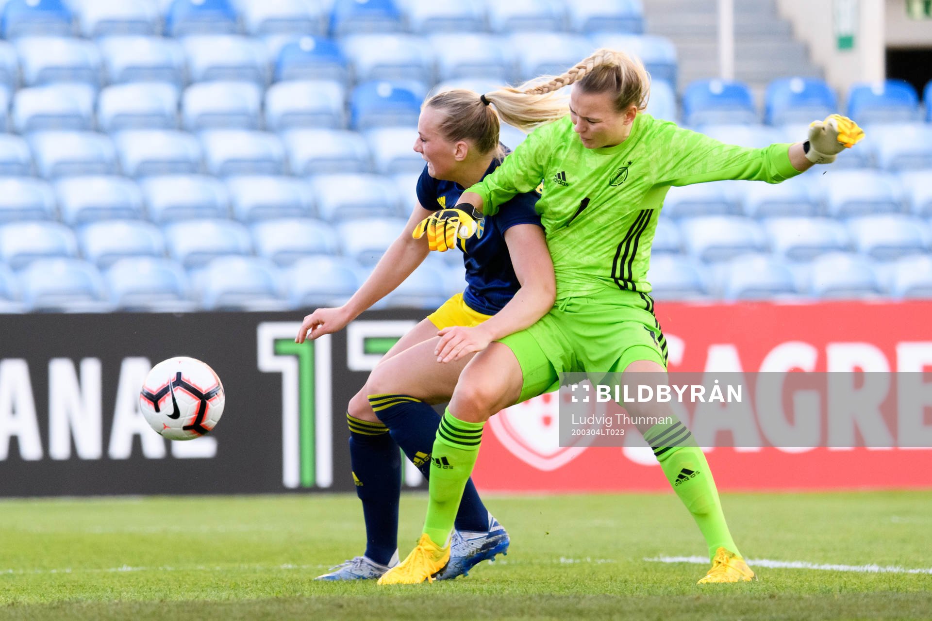 Stina Blackstenius of Sweden against goalkeeper Merle