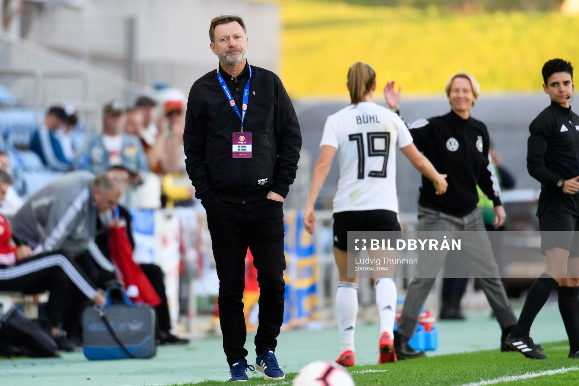 Peter Gerhardsson, head coach of Sweden, looks dejected