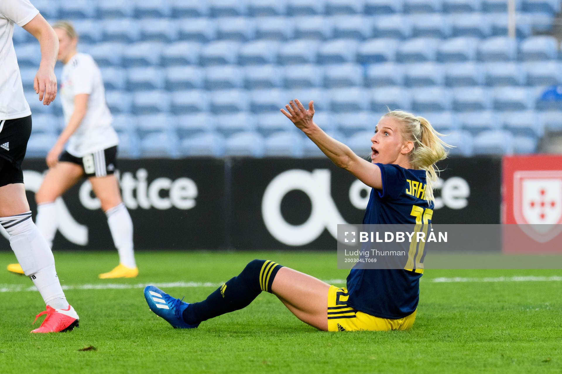 Sofia Jakobsson of Sweden reacts