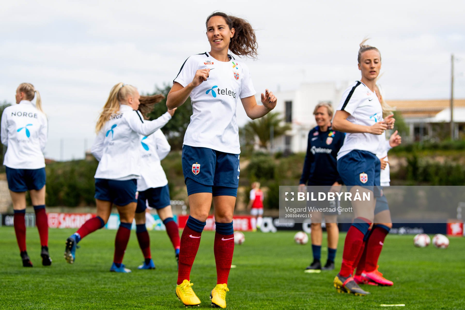 Ingrid Moe Wold of Norway warms up