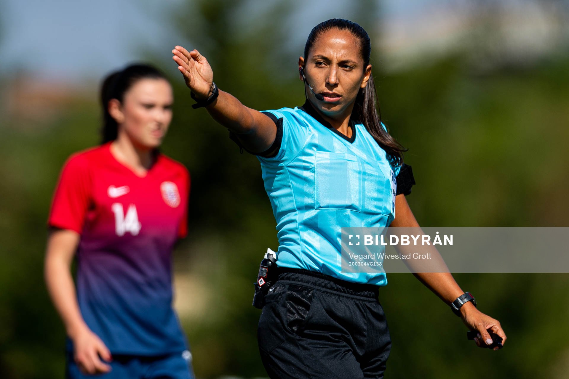 Emikar Calderas, referee