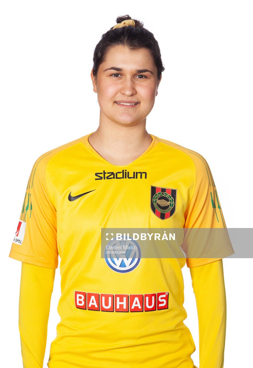 Brommapojkarnas målvakt Rebecka Ayranci Dahlberg