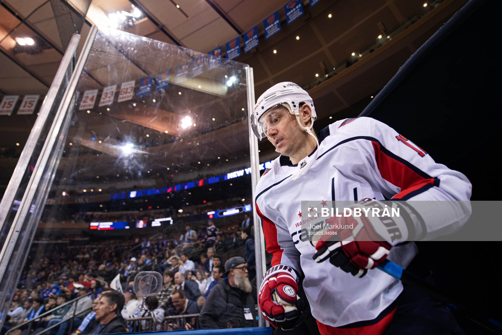 Washington Capitals Ilya Kovalchuk enters the ice for