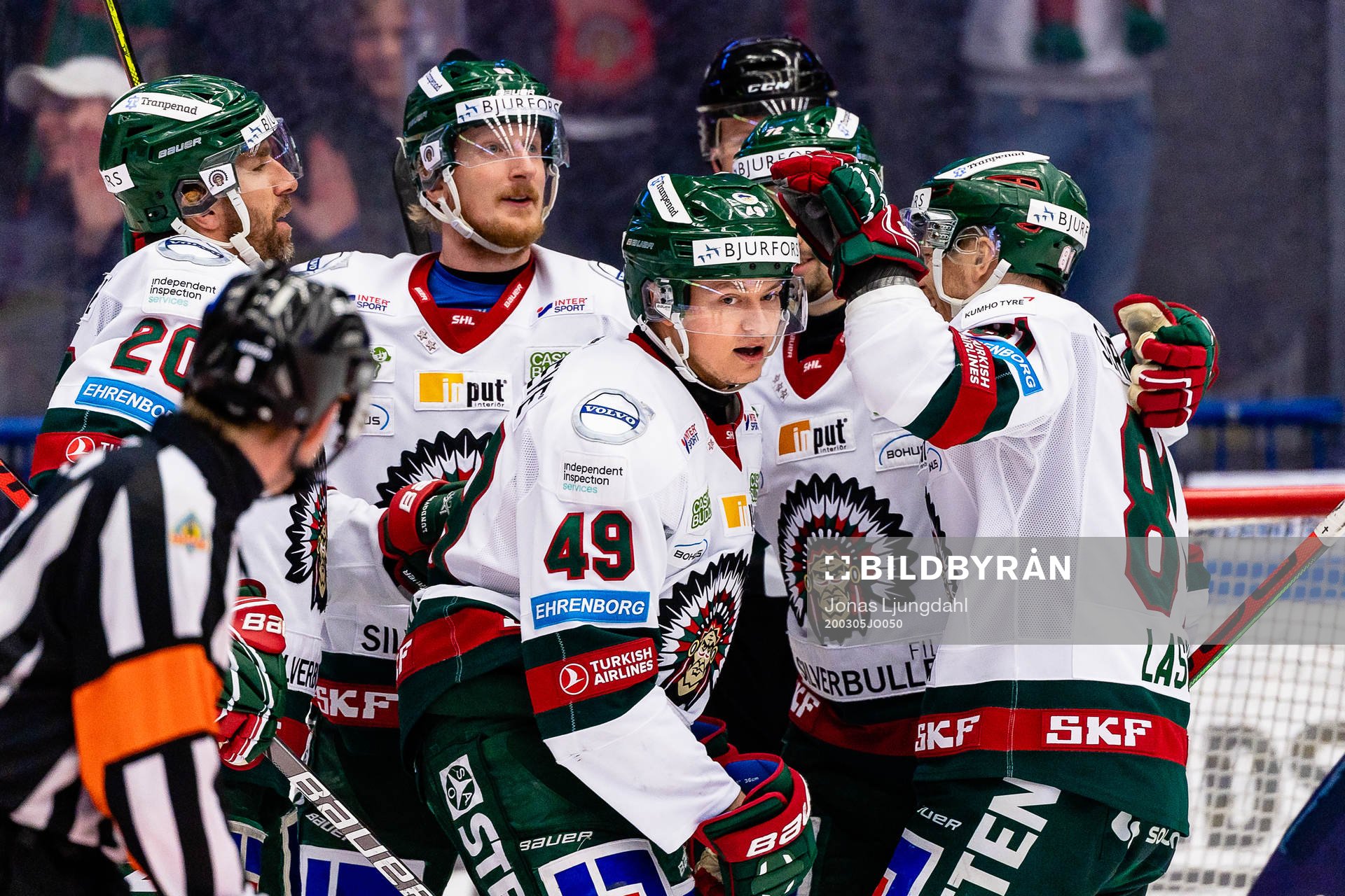 Frölundas Rhett Rakhshani jublar