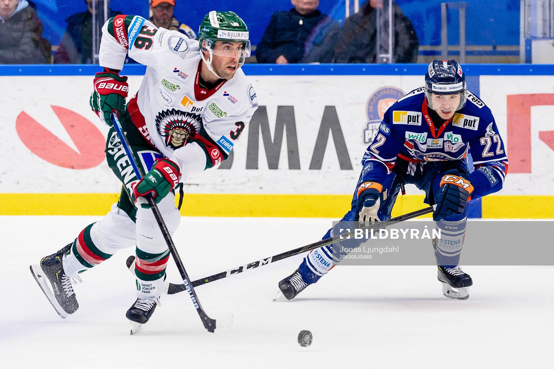 Frölundas Brandon Gormley och Växjös Jacob