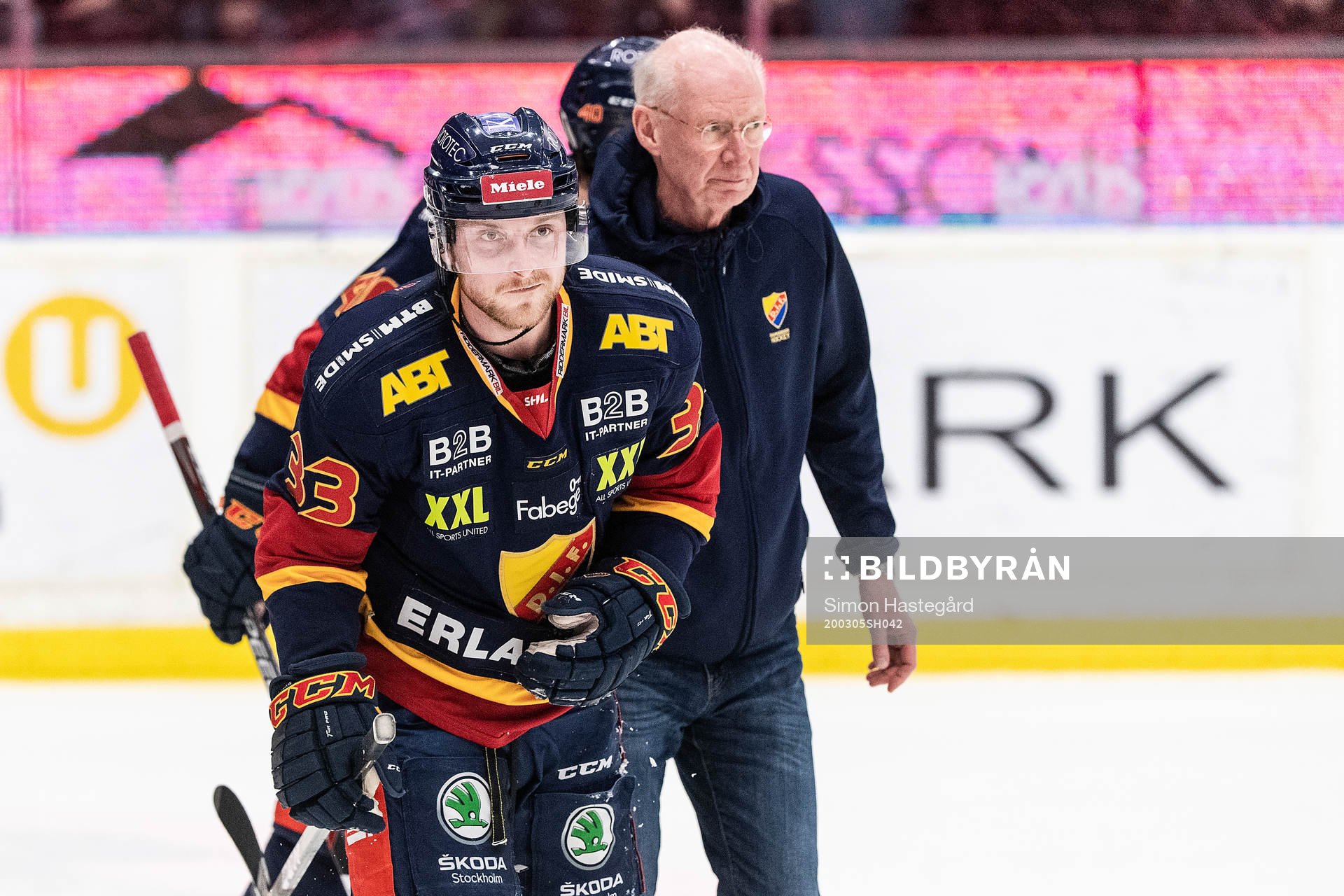 Djurgårdens Linus Hultström har ont