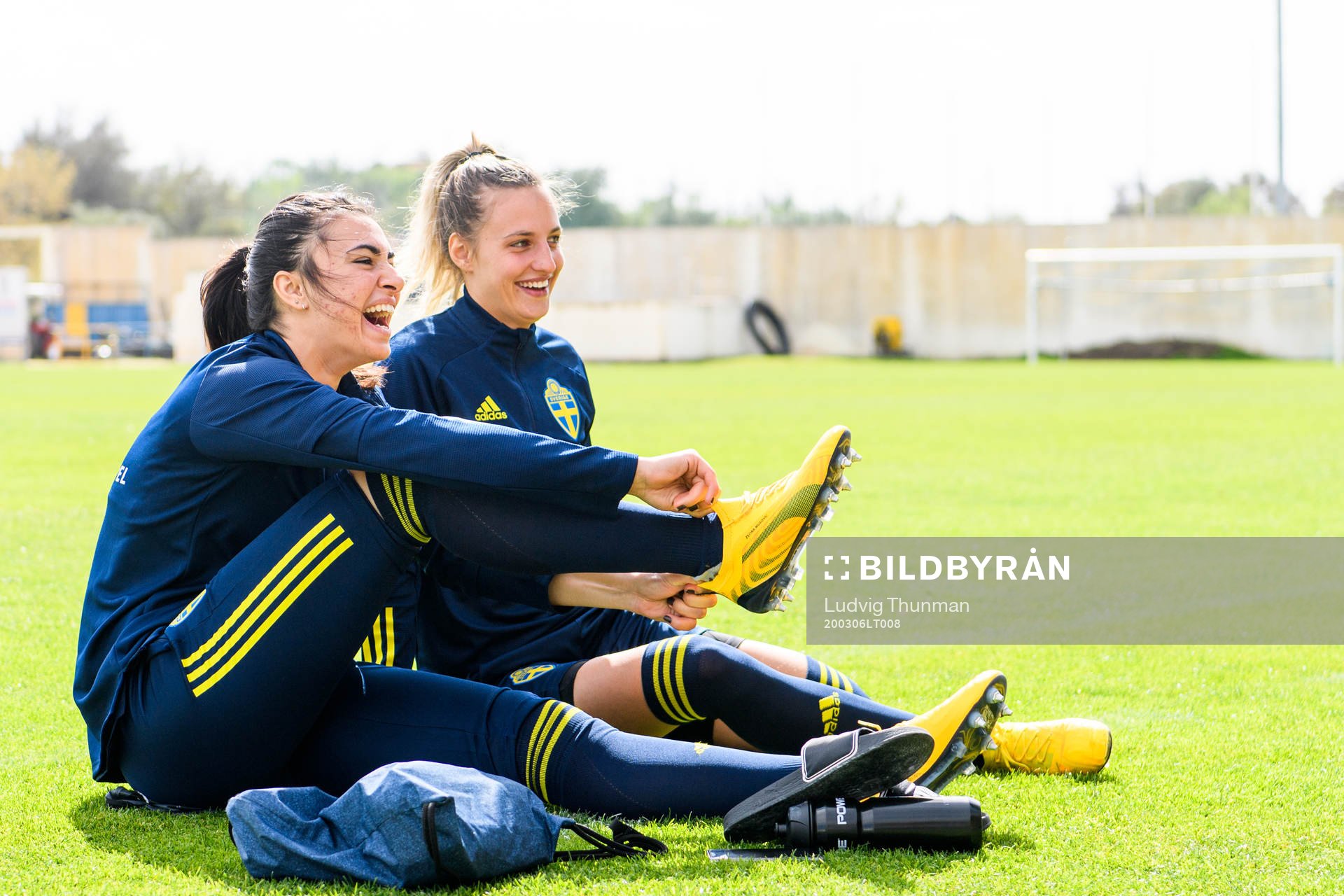 Goalkeeper Zecira Musovic and Nathalie Björn