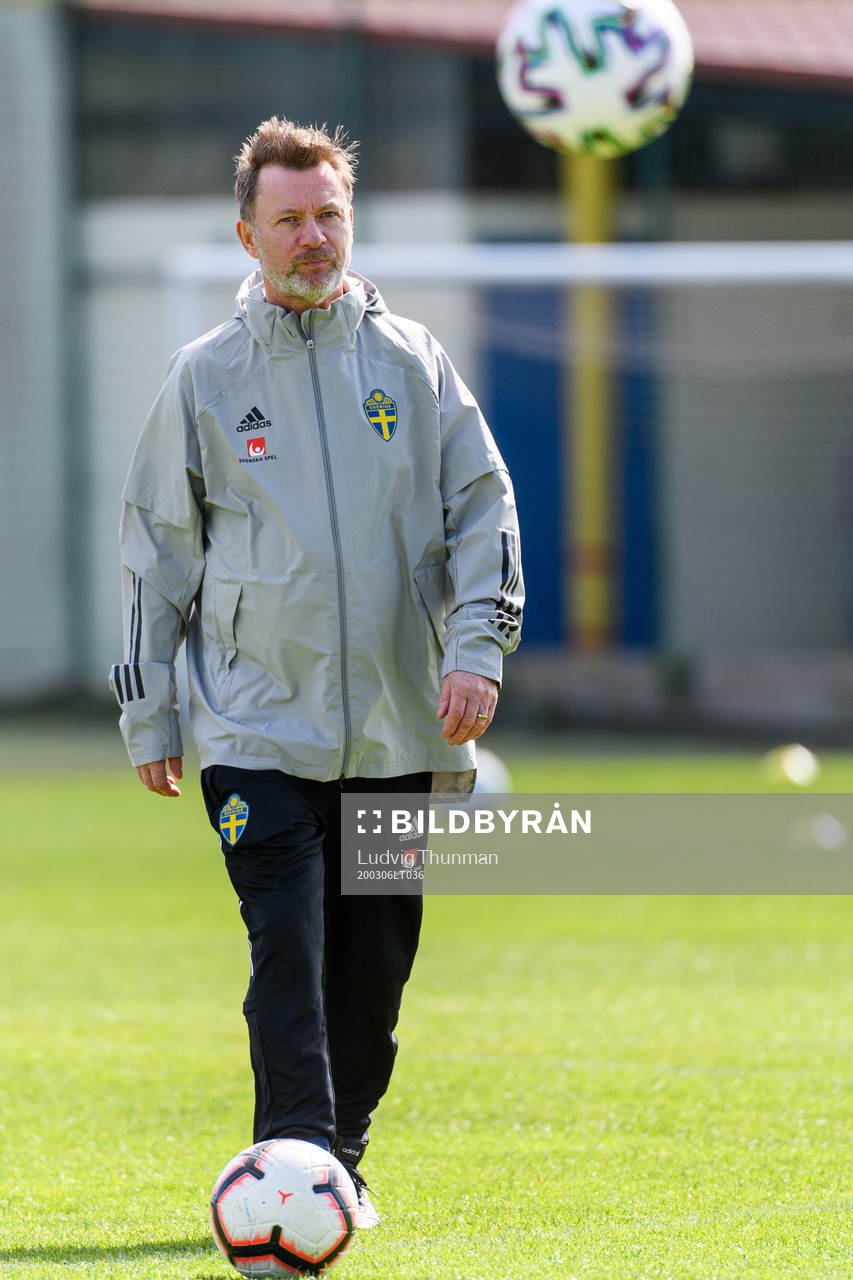 Peter Gerhardsson, head coach