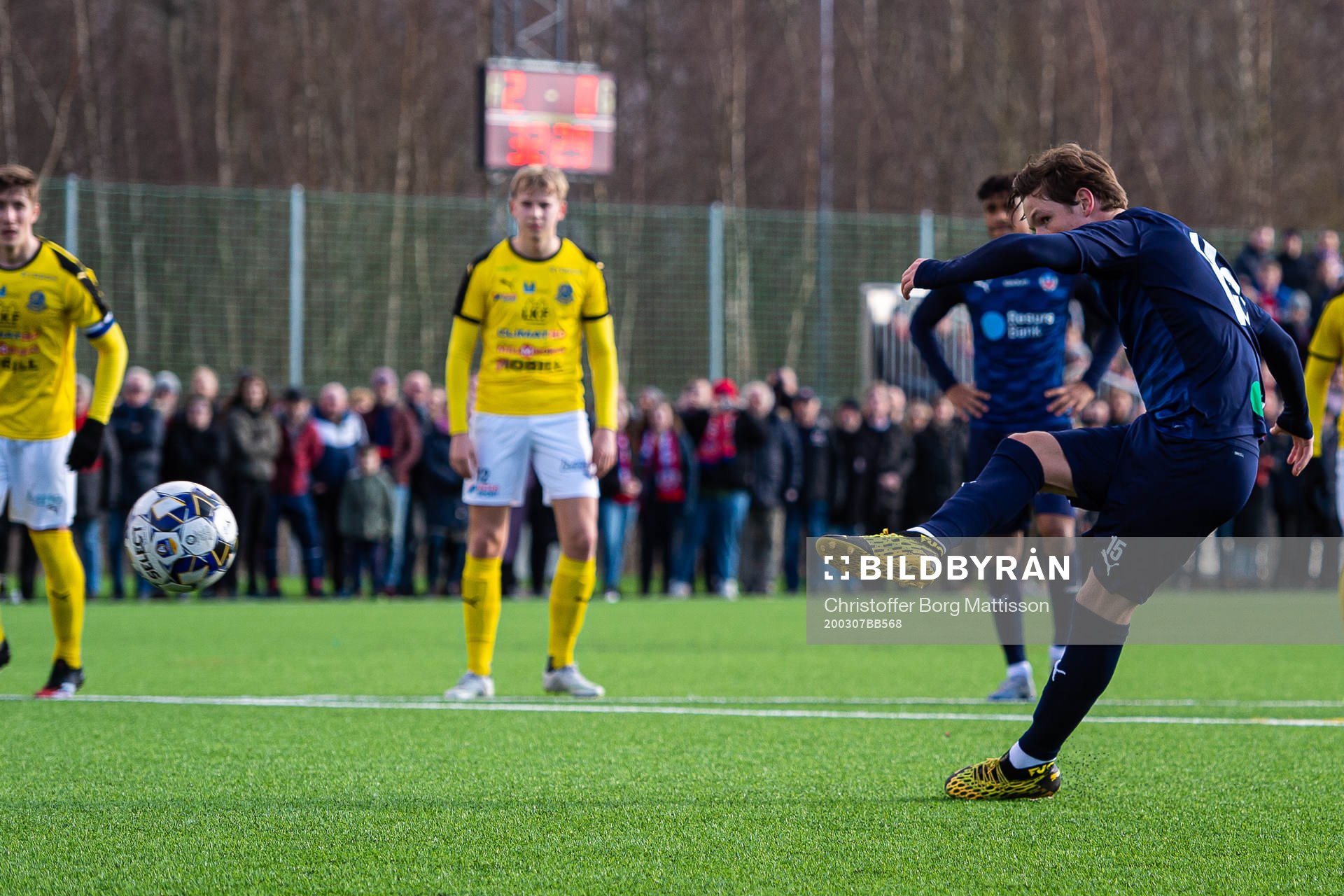 Helsingborgs Max Svensson gör 3-0 på straff